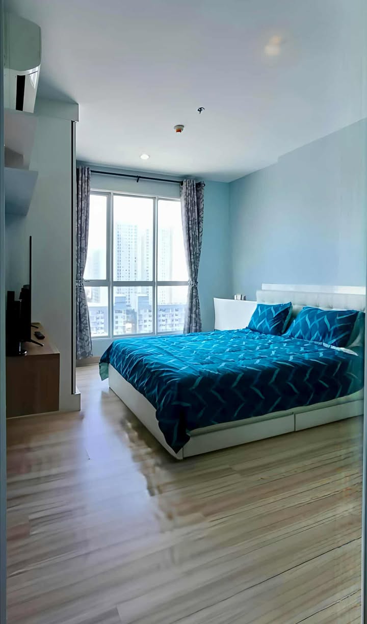 The Hotel Service Condo - Image 7