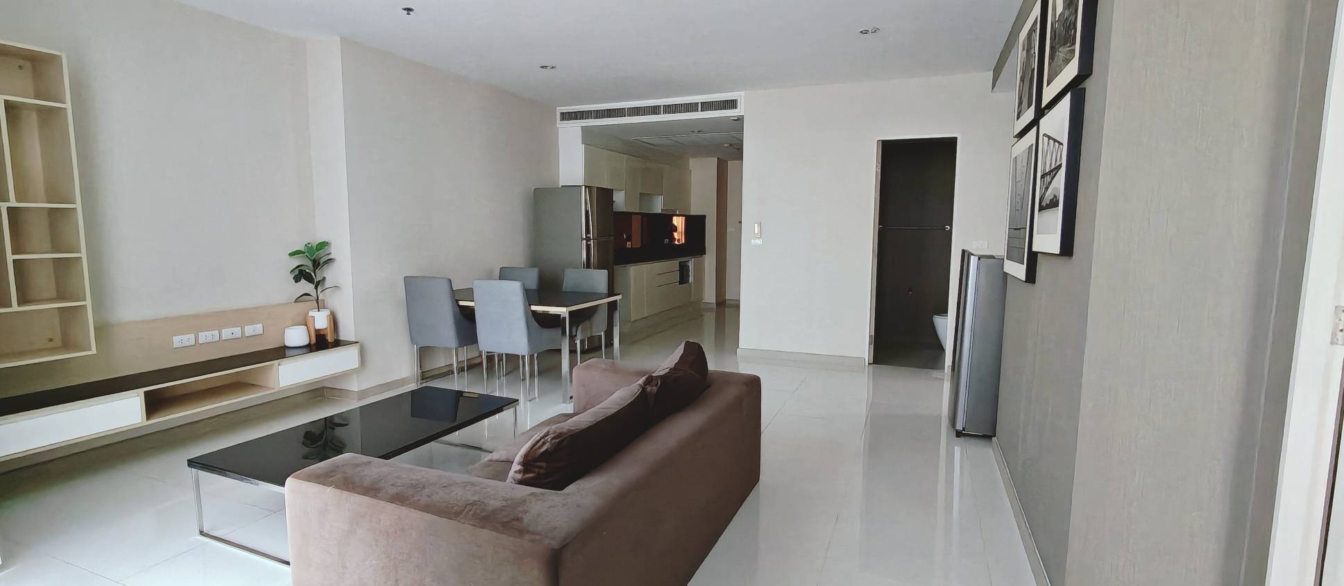 อัพ เอกมัย - Image 8