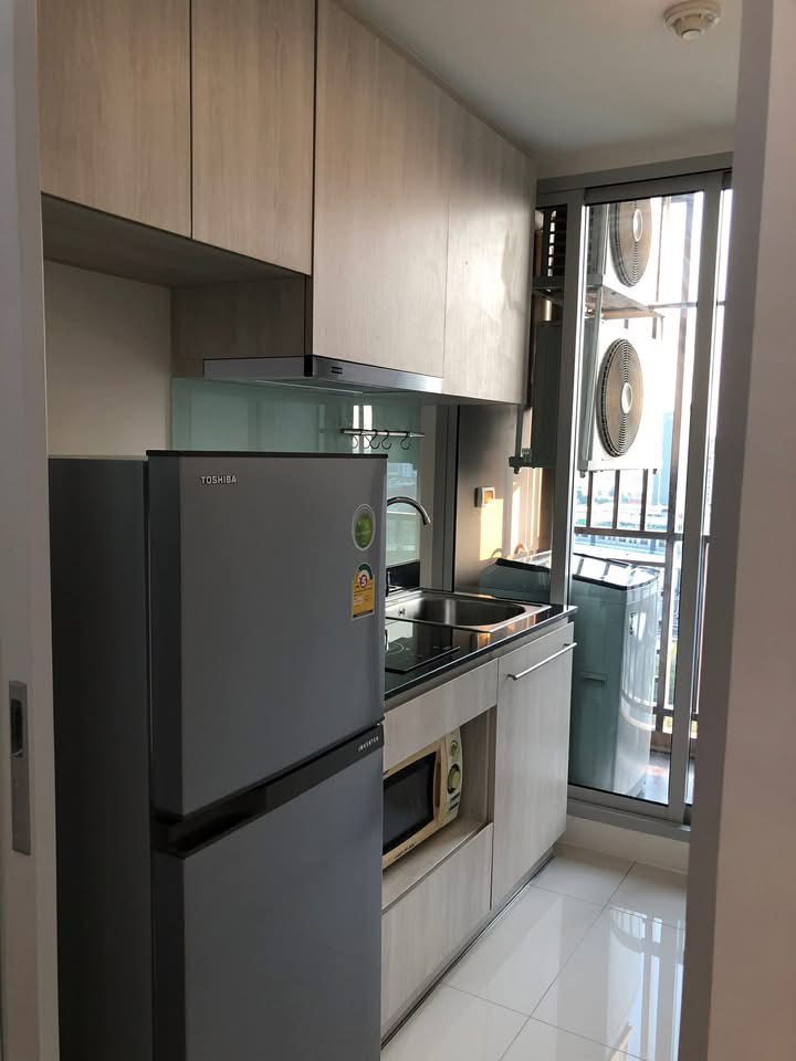 Nich Mono Chaengwattana - Image 9