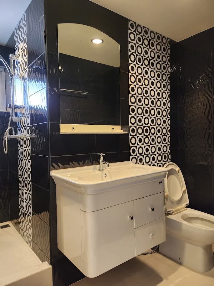 สุพีเรียร์ คอนโดมิเนียม - Image 5